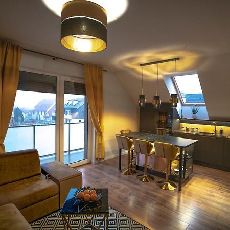 Apartament W Cieplicach Gold Jelenia Góra Kültér fotó
